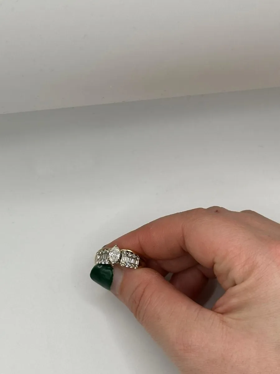 ✨ A Ring of Timeless Elegance ✨ - Image 3