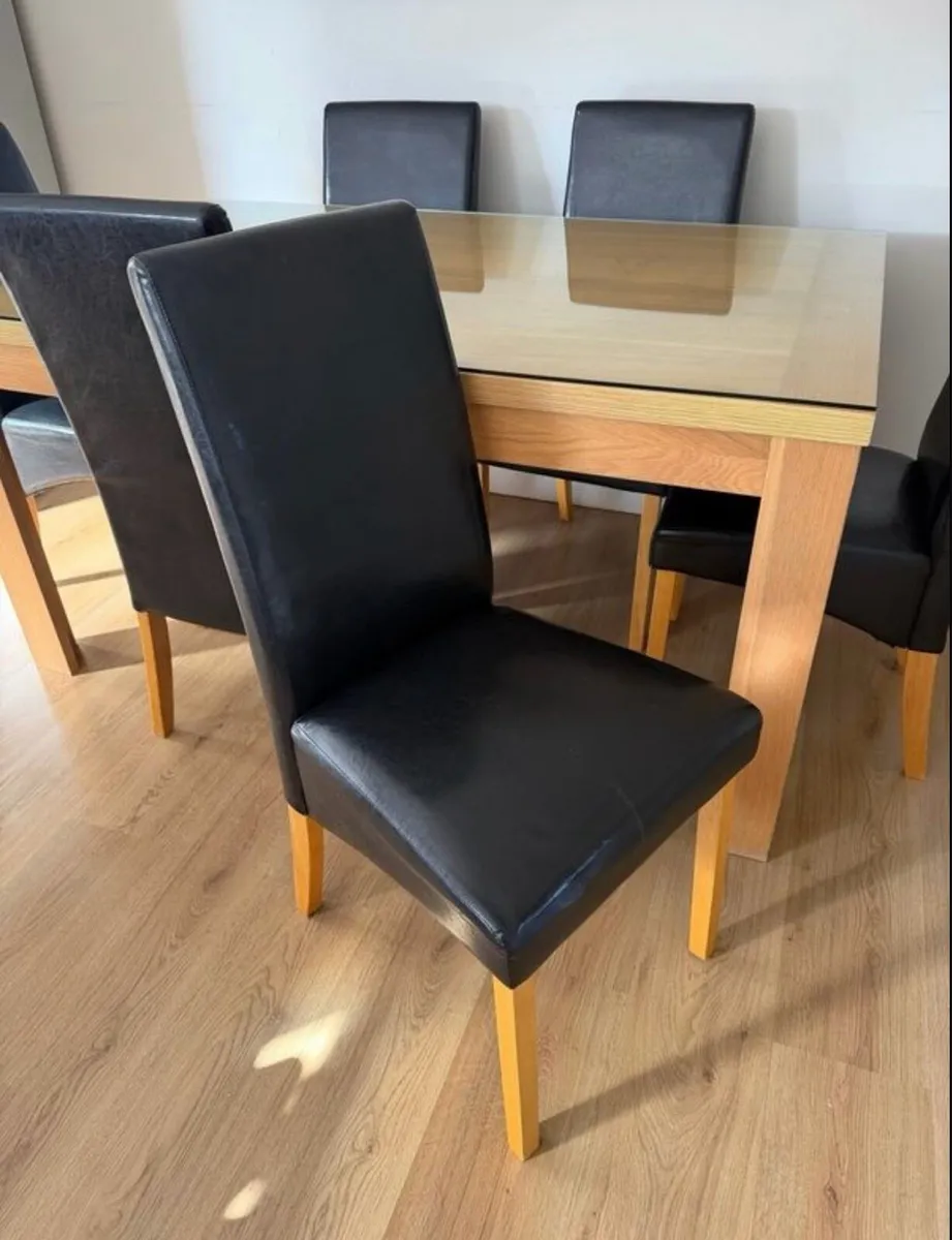 Kitchen table - Image 2