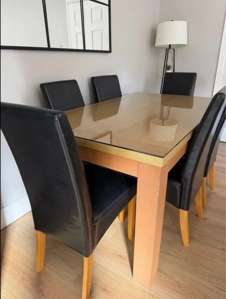 Kitchen table - Image 4