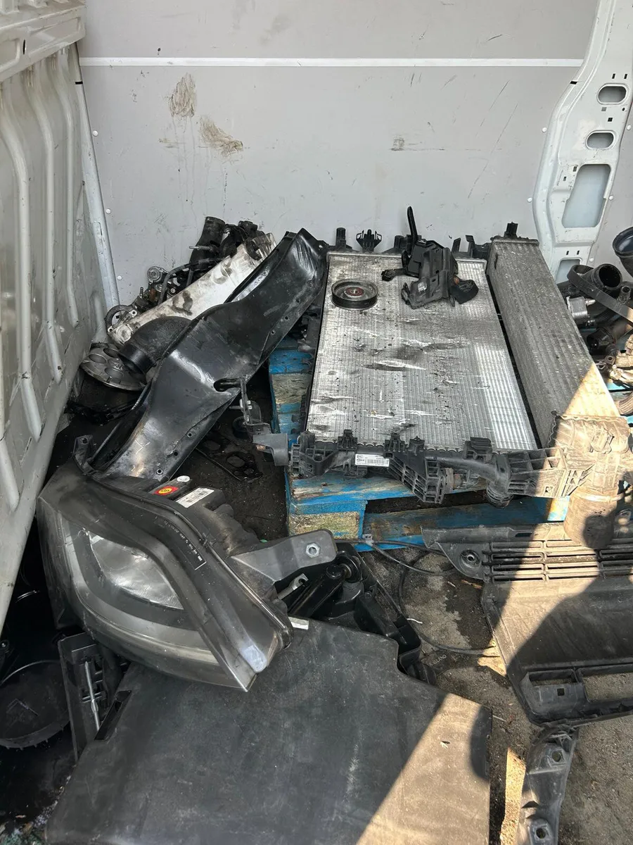 Peugeot Boxer 2022 Only 80 Kmh - Image 2