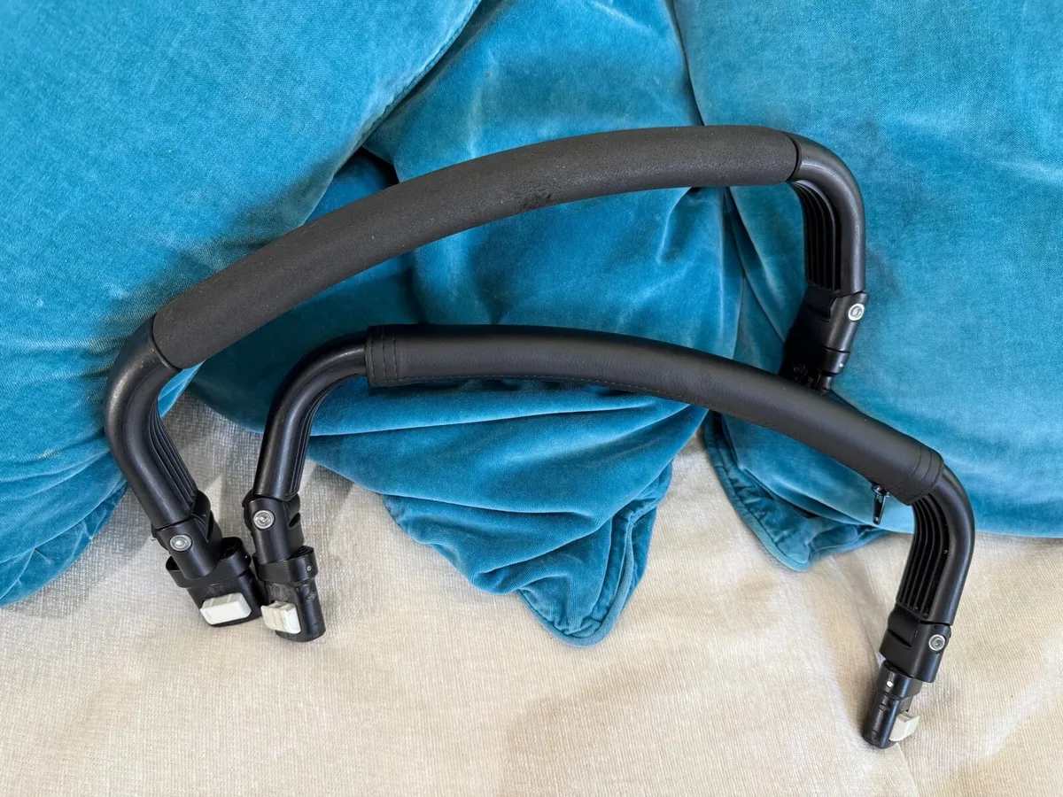 Bugaboo cameleon and Donkey Bumper Bars - Image 3