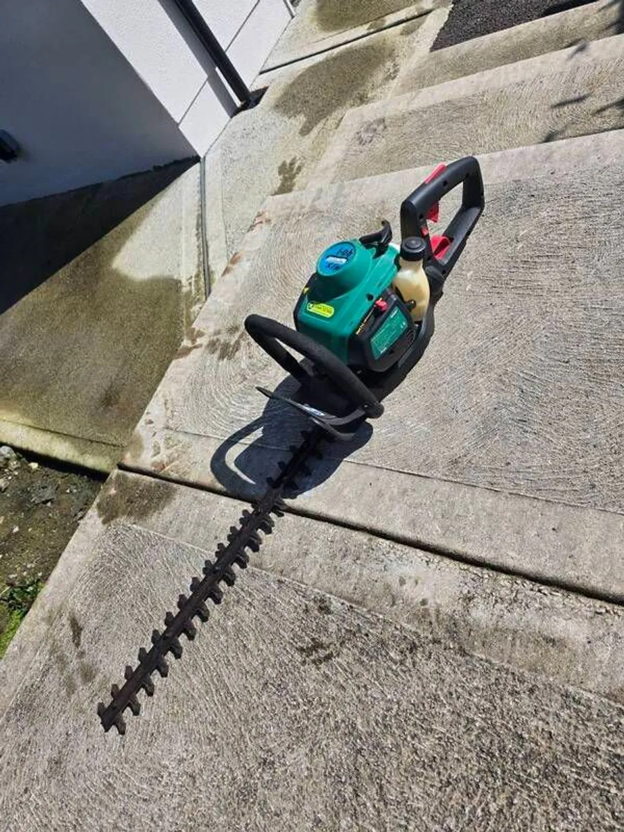 hedge trimmer - Image 2