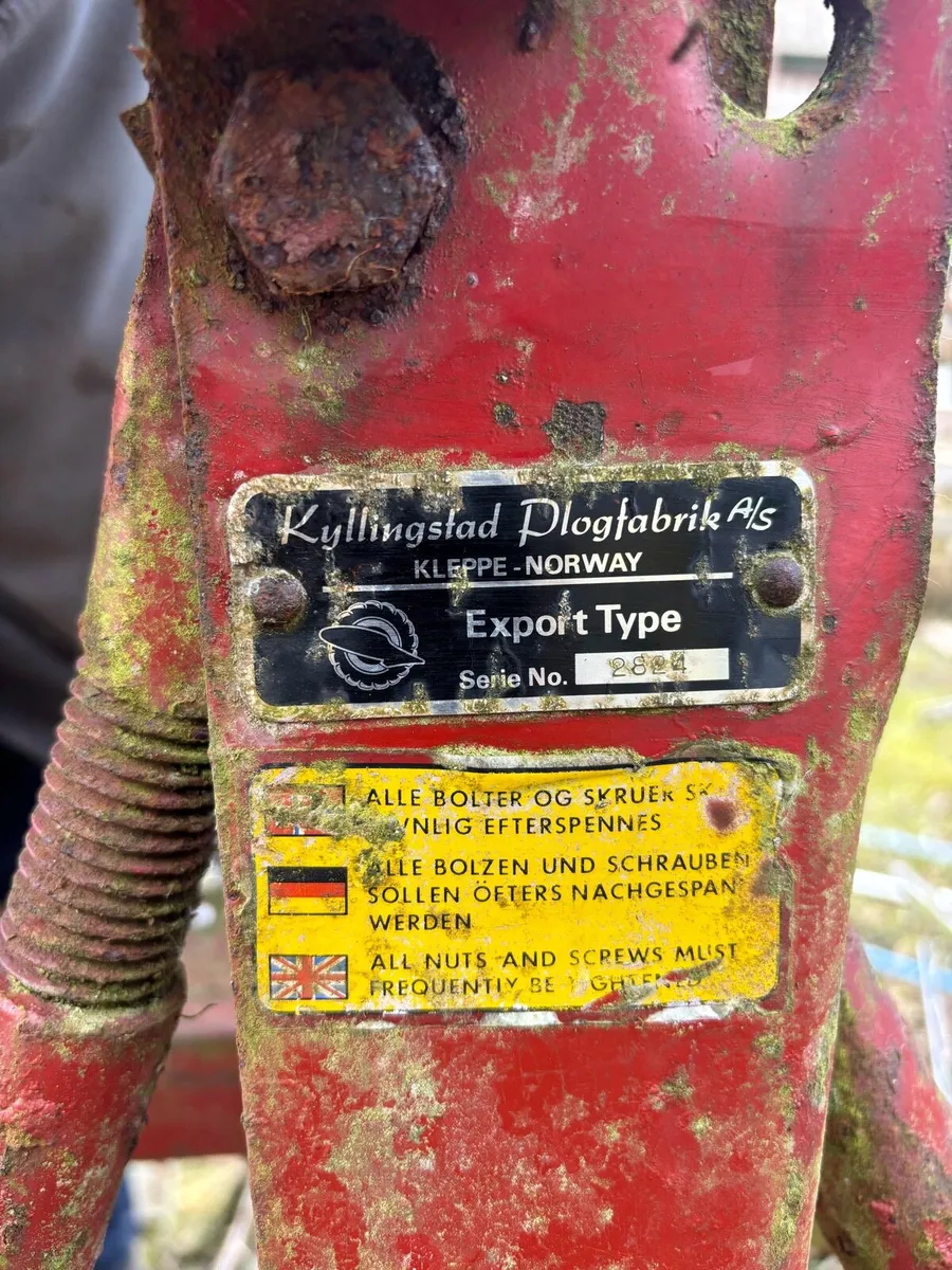 Kyllingstad 4 furrow plough - Image 3