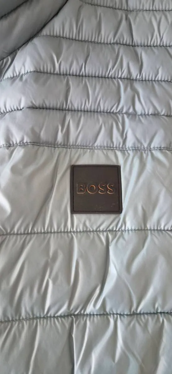 Mens Hugo Boss gilet - Image 2