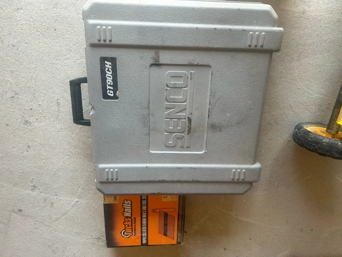 Senco nail gun - Image 2