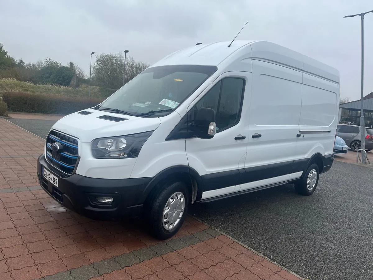 Ford E-Transit 350 Leader - Image 1