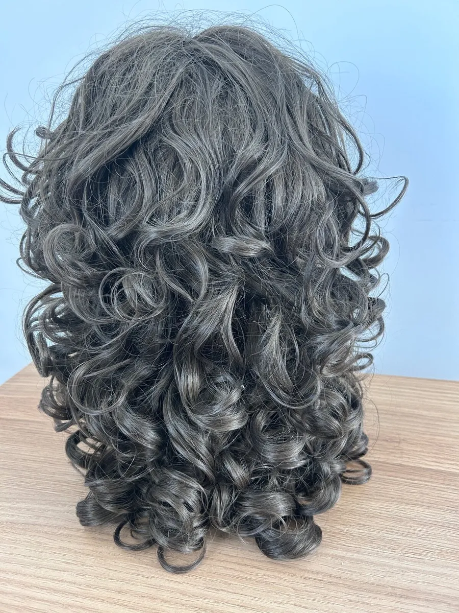 Irish dancing wig - Image 1