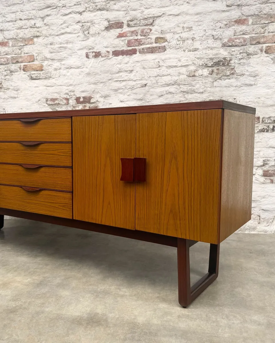 Mid Century Sideboard - Image 4