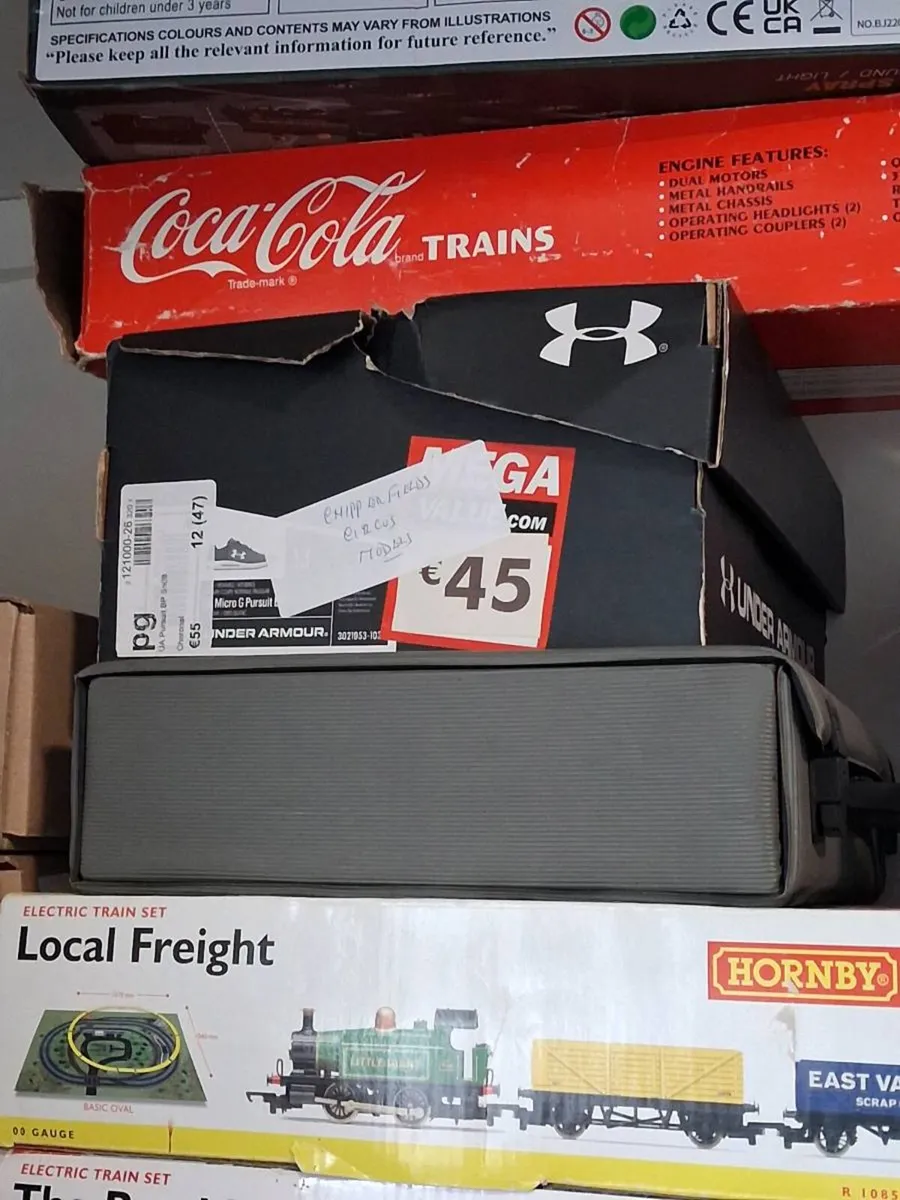 LARGE COLLECTION OF MODELTRAINS - Image 3