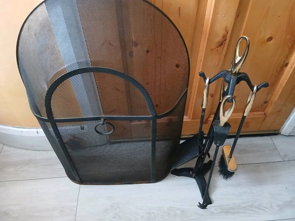 Firescreen and companion set - Image 2