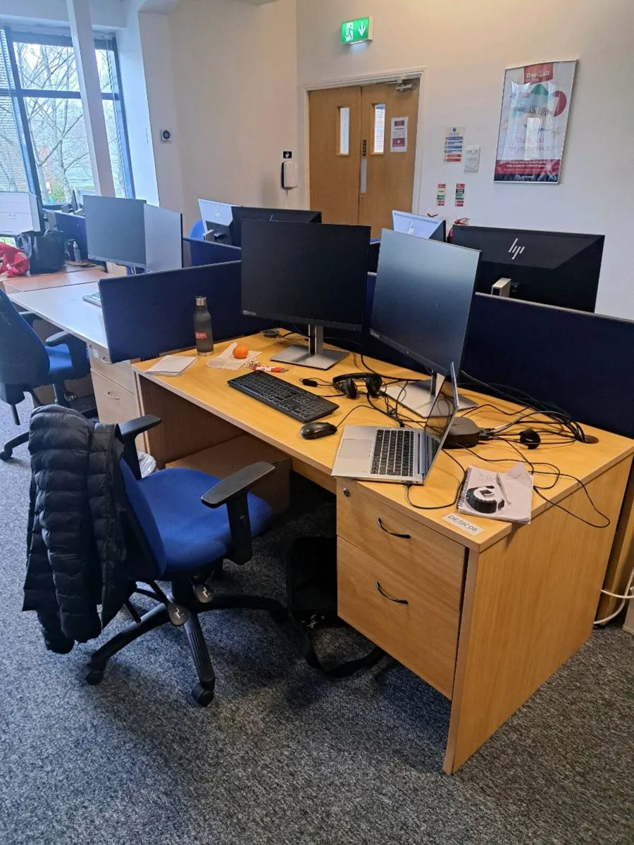 Office Furniture - Image 4