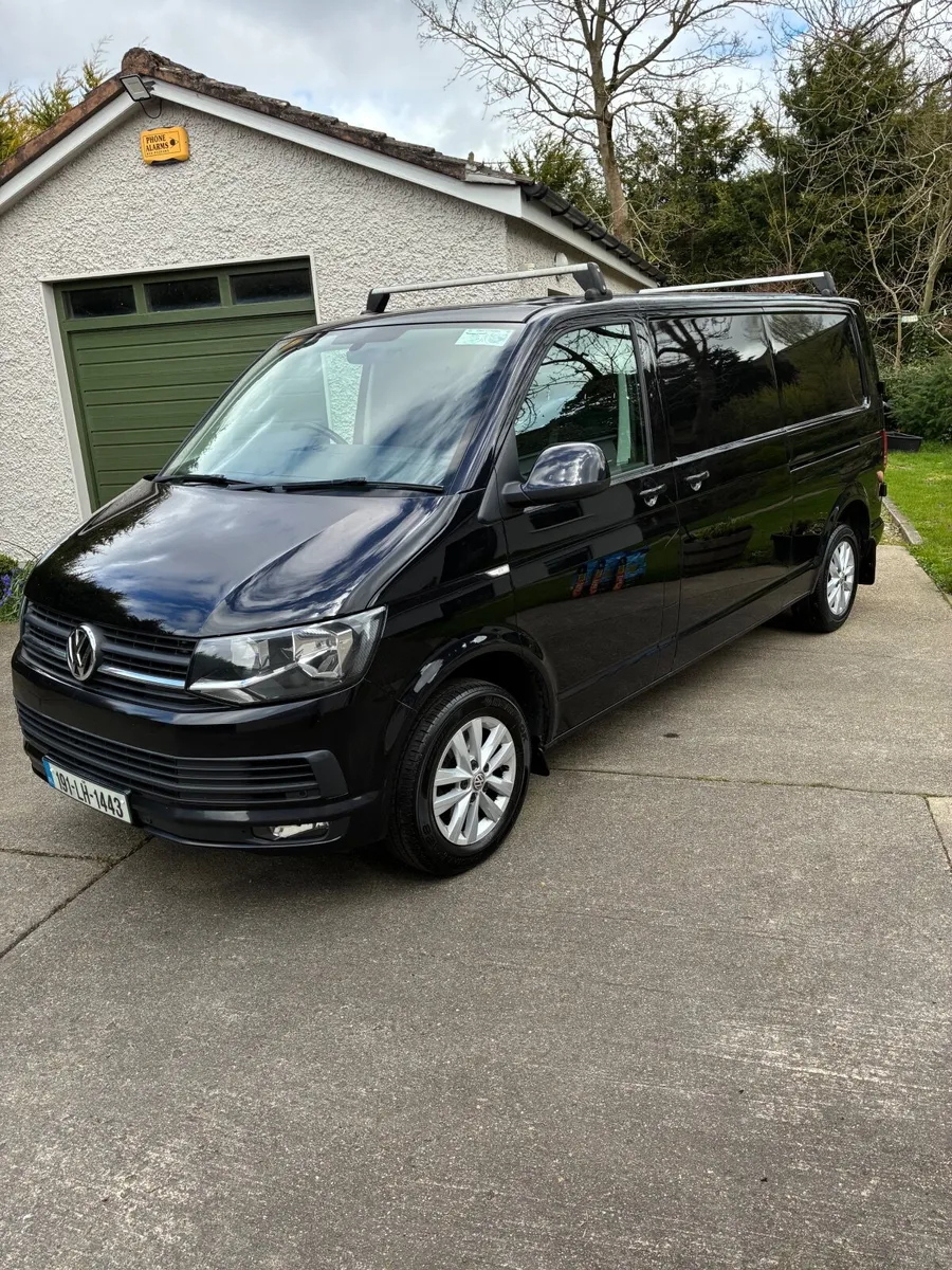Volkswagen Transporter 2019 - Image 3