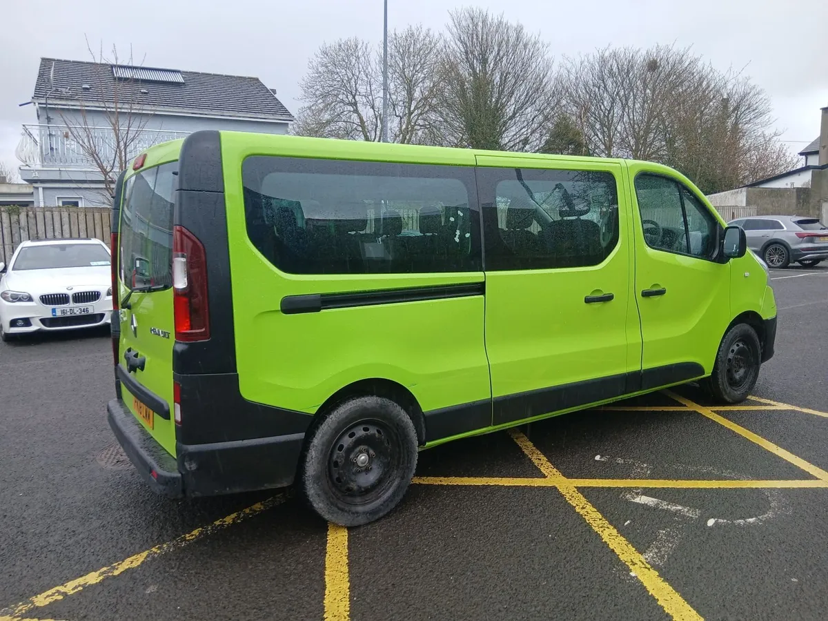Renault Trafic 2018 - Image 2