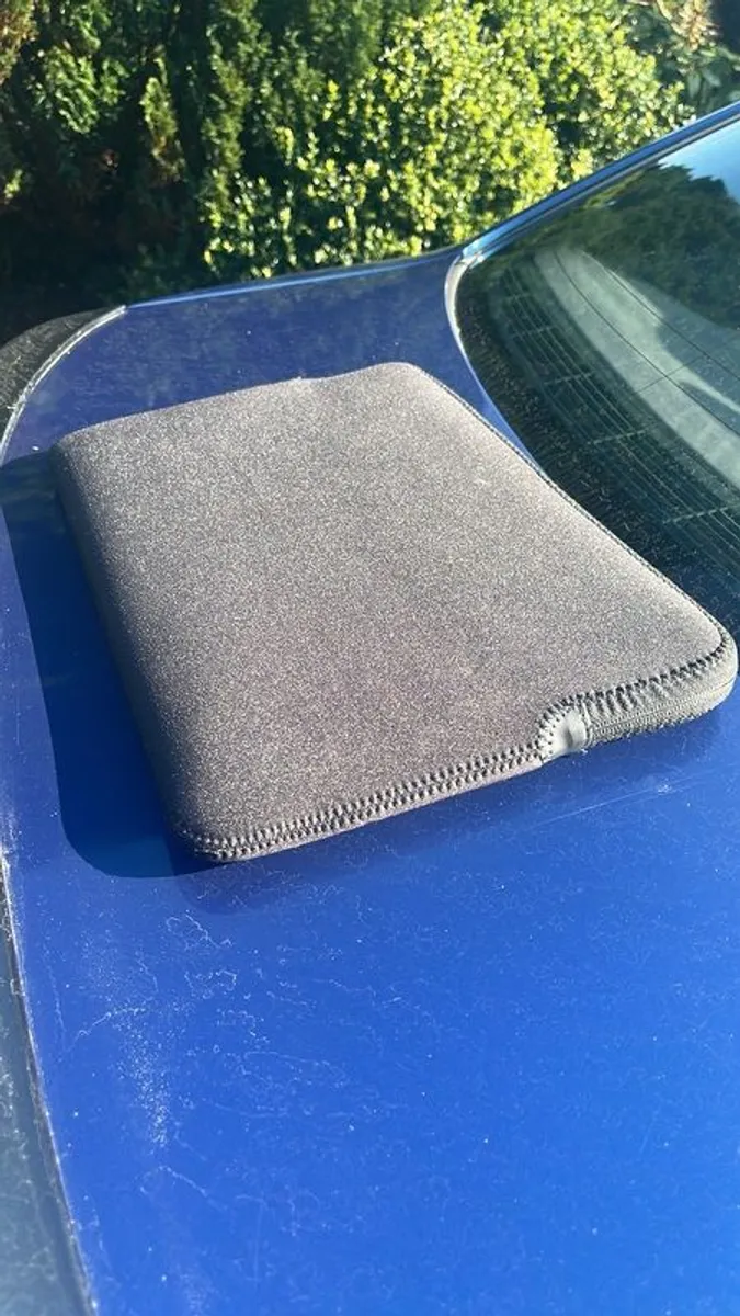 Mac Book Pro - Image 3