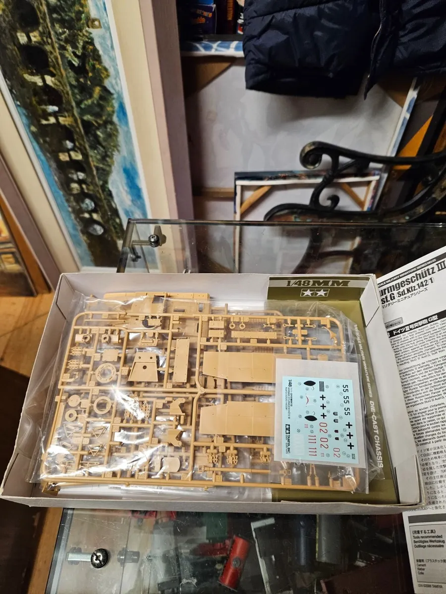 Airfix Tamiya German WW2 Stug 1.48 - Image 2