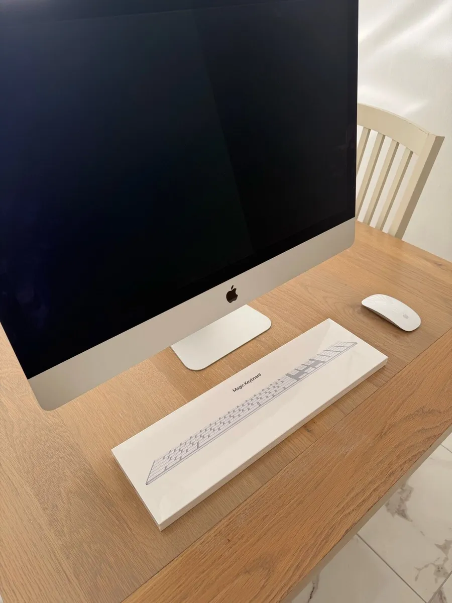 Apple iMac 5K 2022 | 27 - Image 2