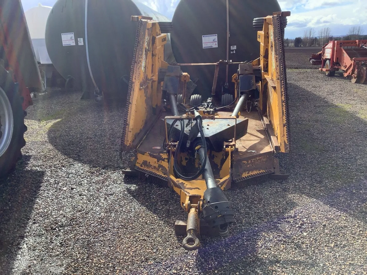 McConnell Batwing Topper - Image 1