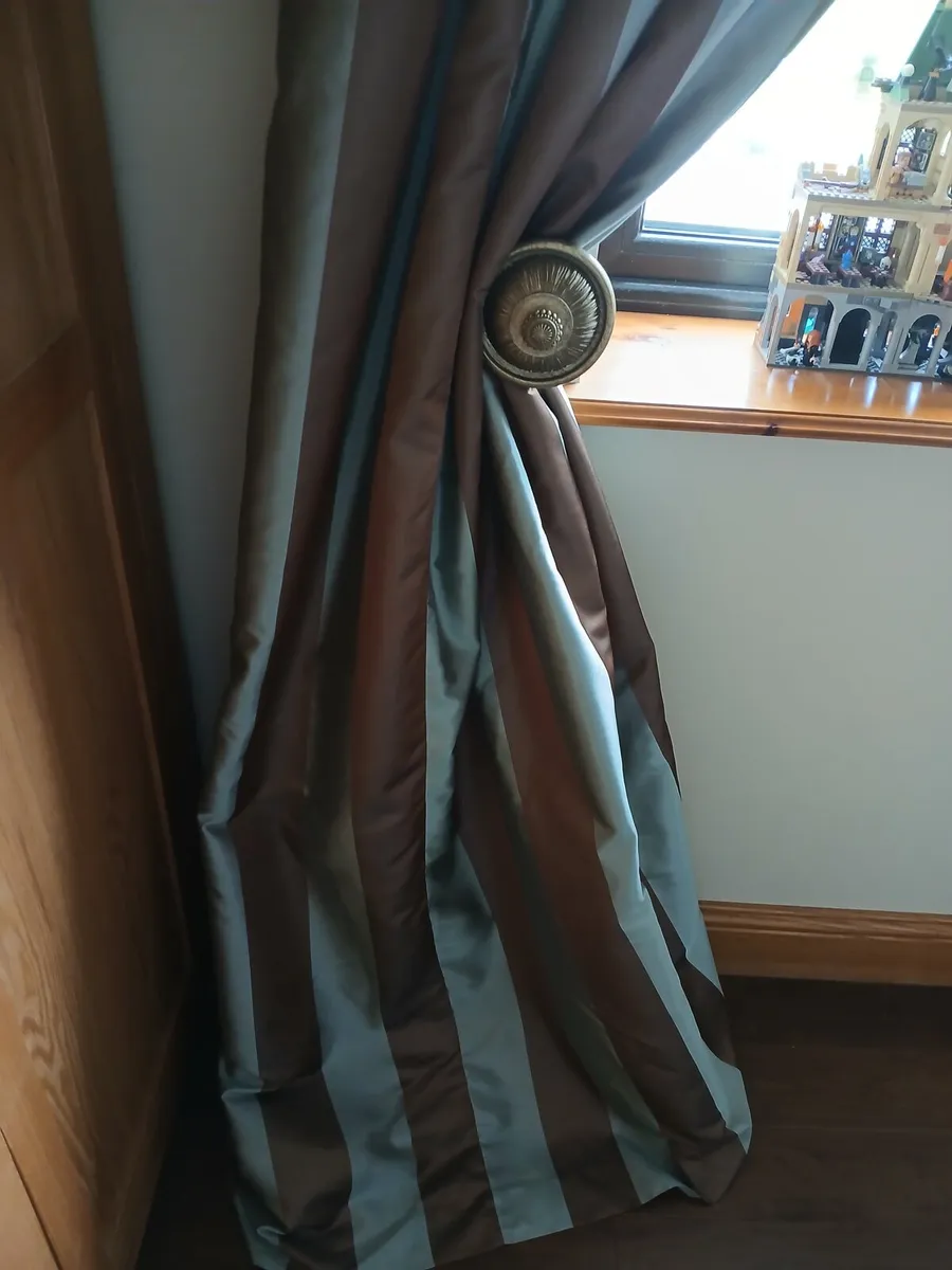 Bespoke luxurious curtains - Image 2