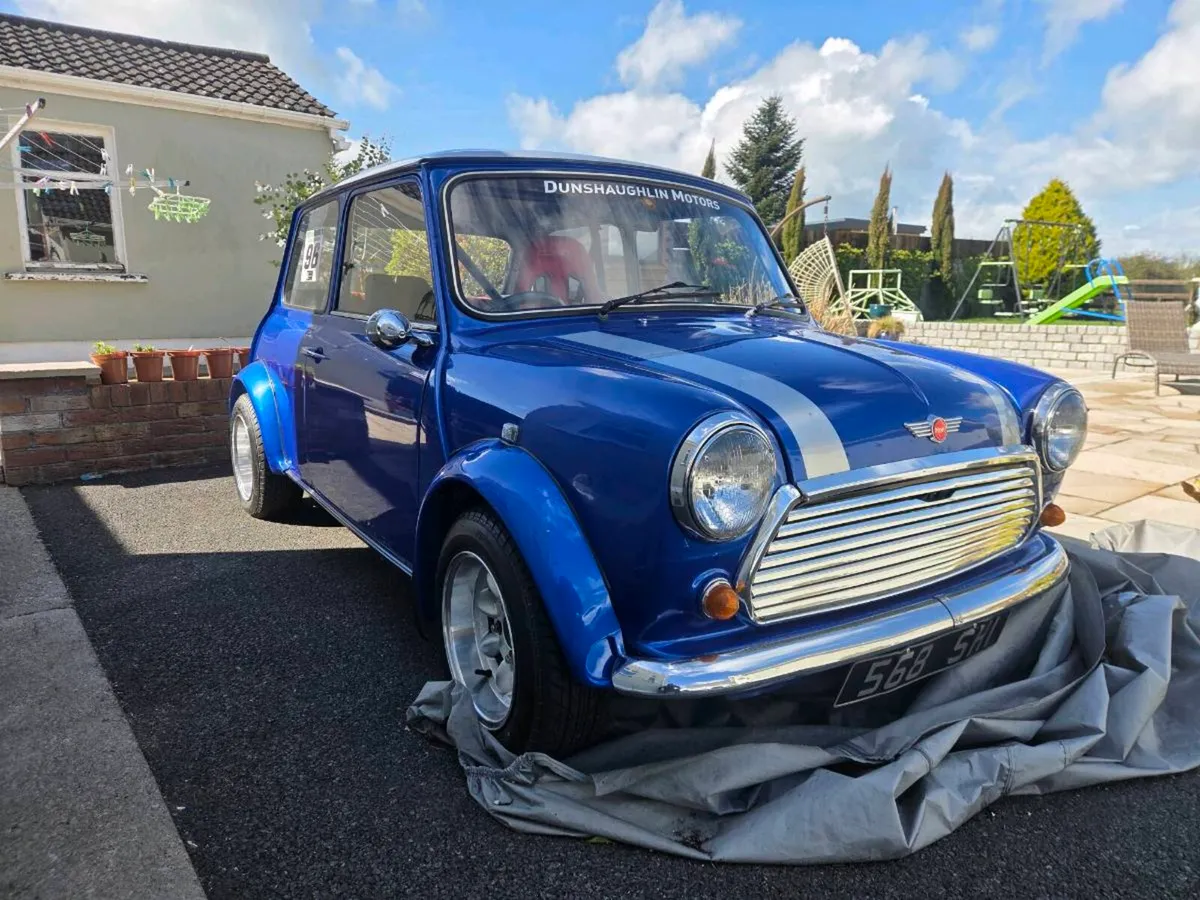 Classic mini - Image 1