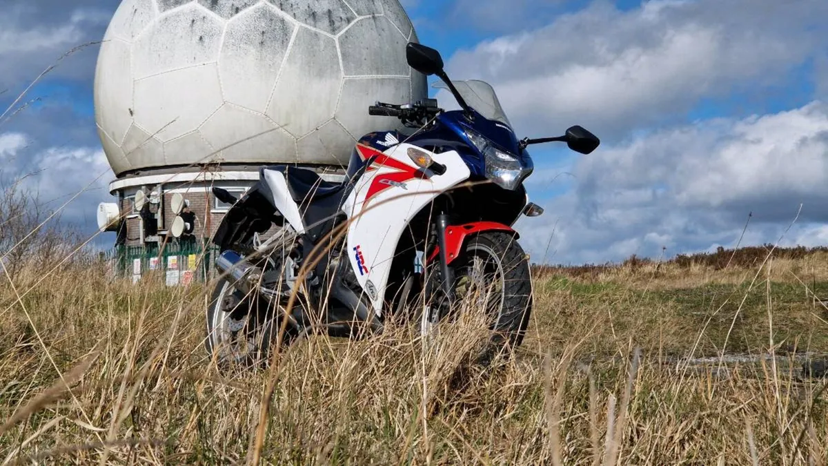 Honda CBR250R - Image 4
