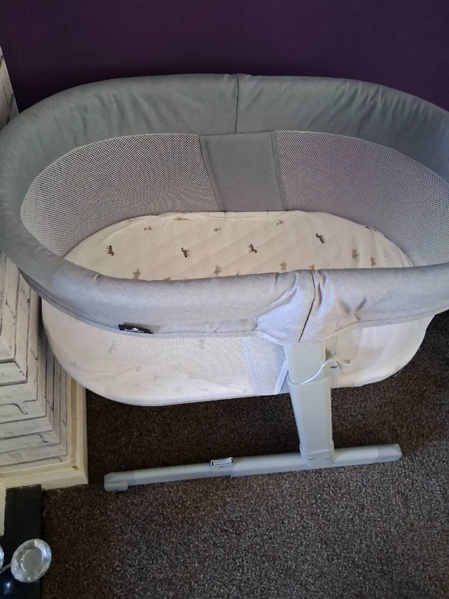 Baby cot - Image 4
