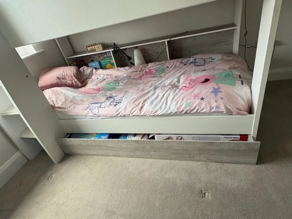 Leo Bunk Bed with shelving - Image 2
