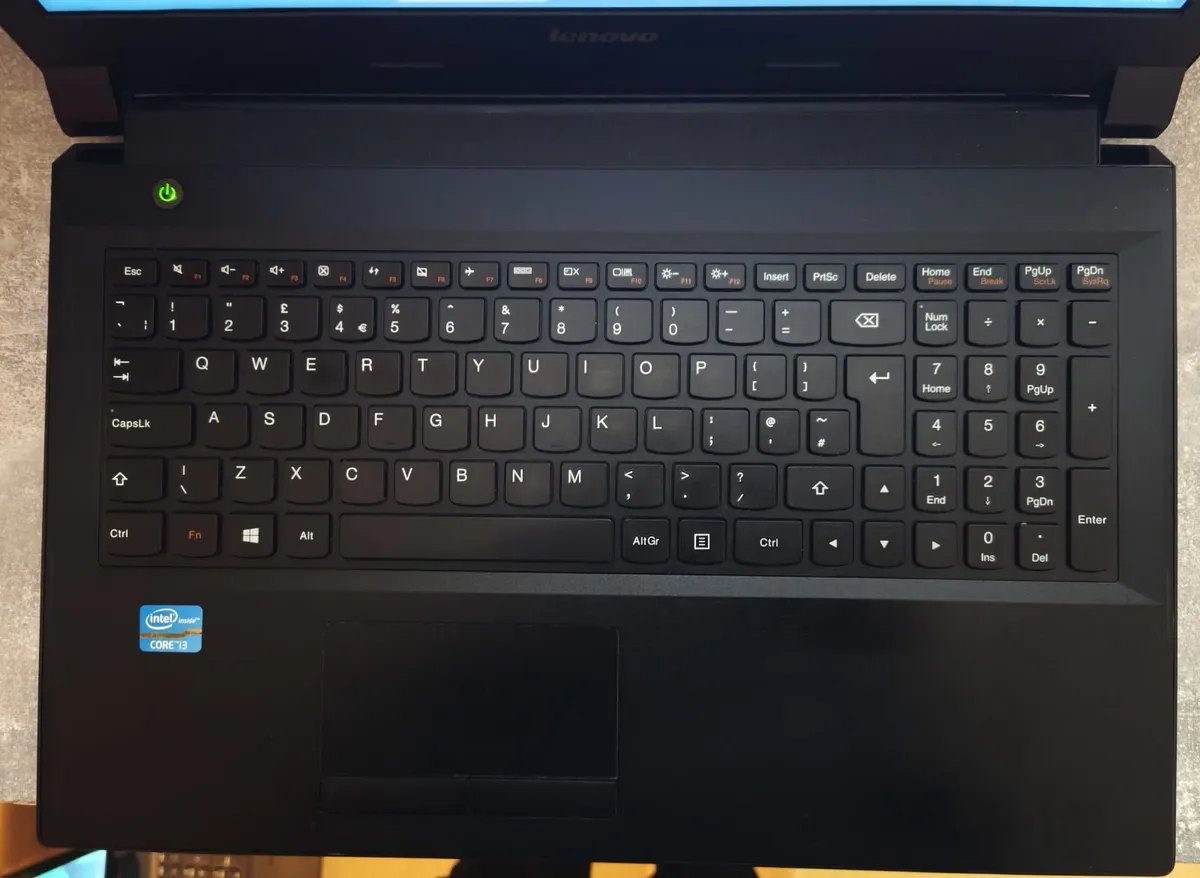 Purple Lenovo 15,6" i3 Windows 11 Laptop - Image 2