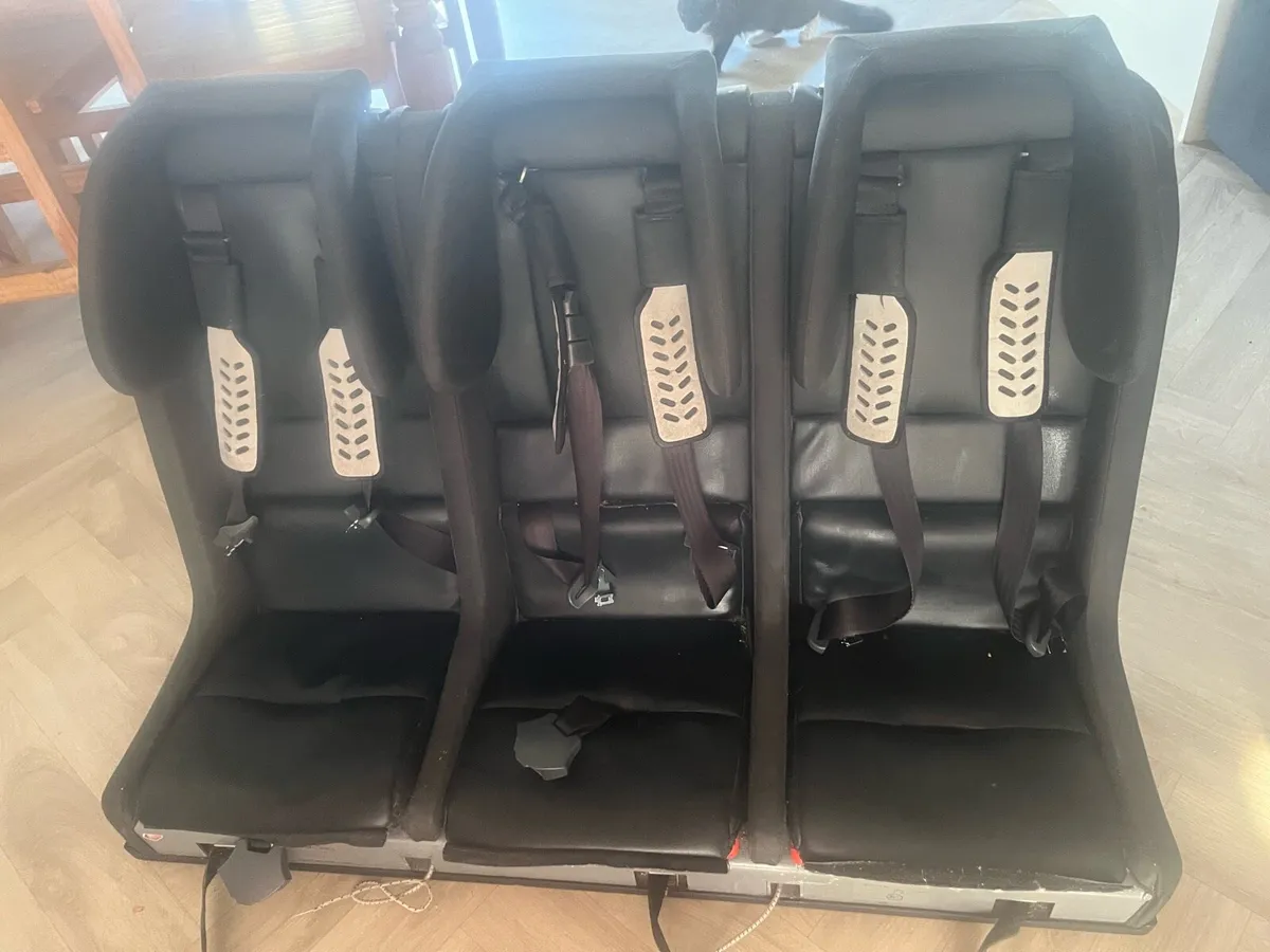 3 seat multi Mac - Image 1