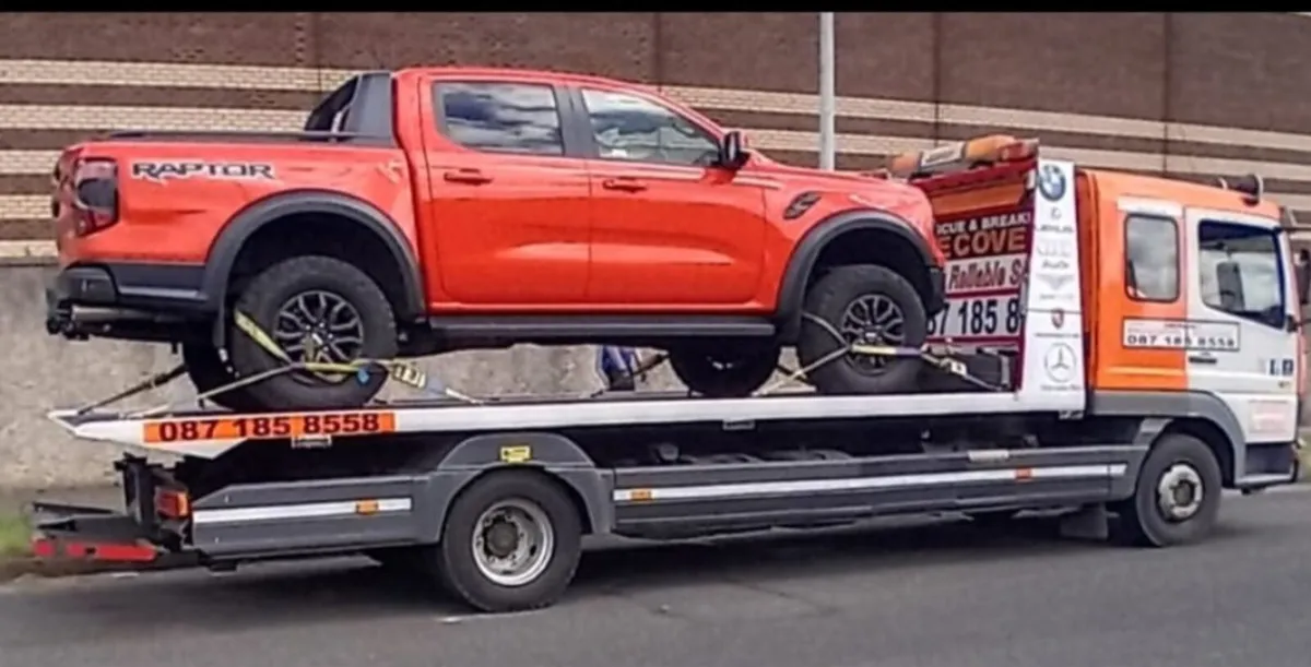 Mercedes Atego  recovery  crewcab - Image 2