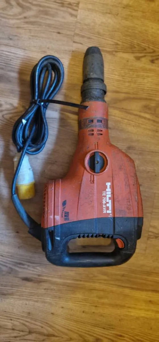 Hilti TE 706-AVR Breaker - Image 1