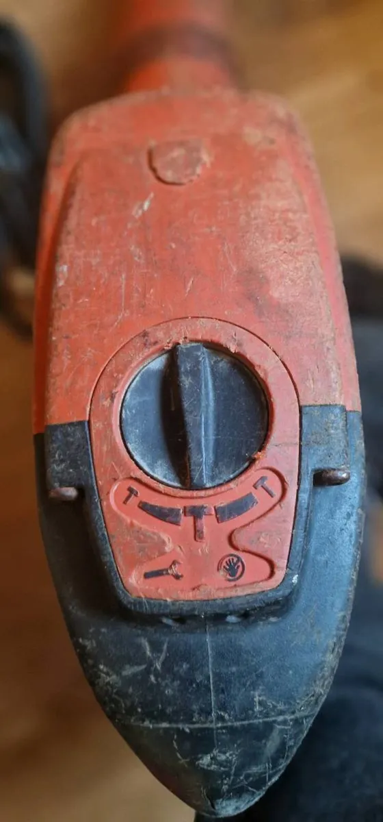 Hilti TE 706-AVR Breaker - Image 2
