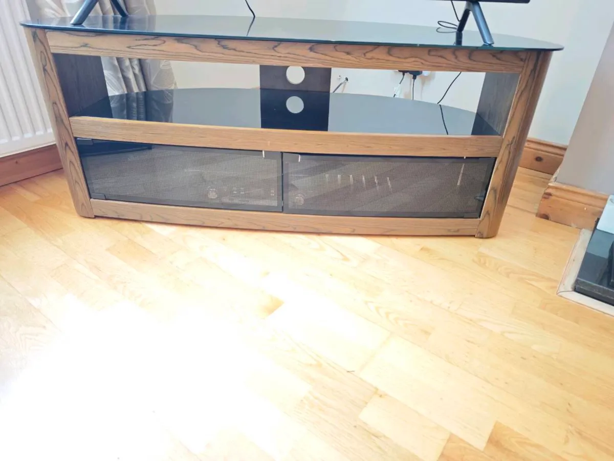 TV Stand - Image 4