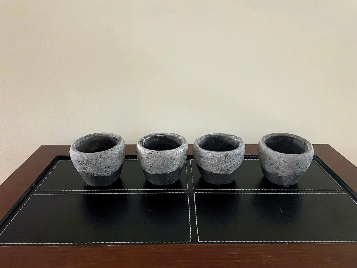 Pottery flower pots - Image 1