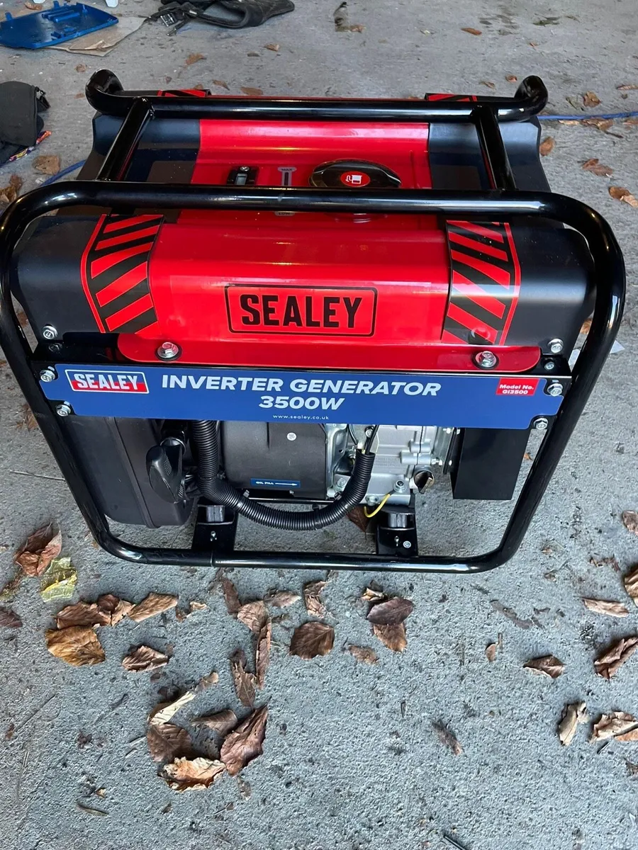 SEALEY INVERTER Generator For Sale - Image 1