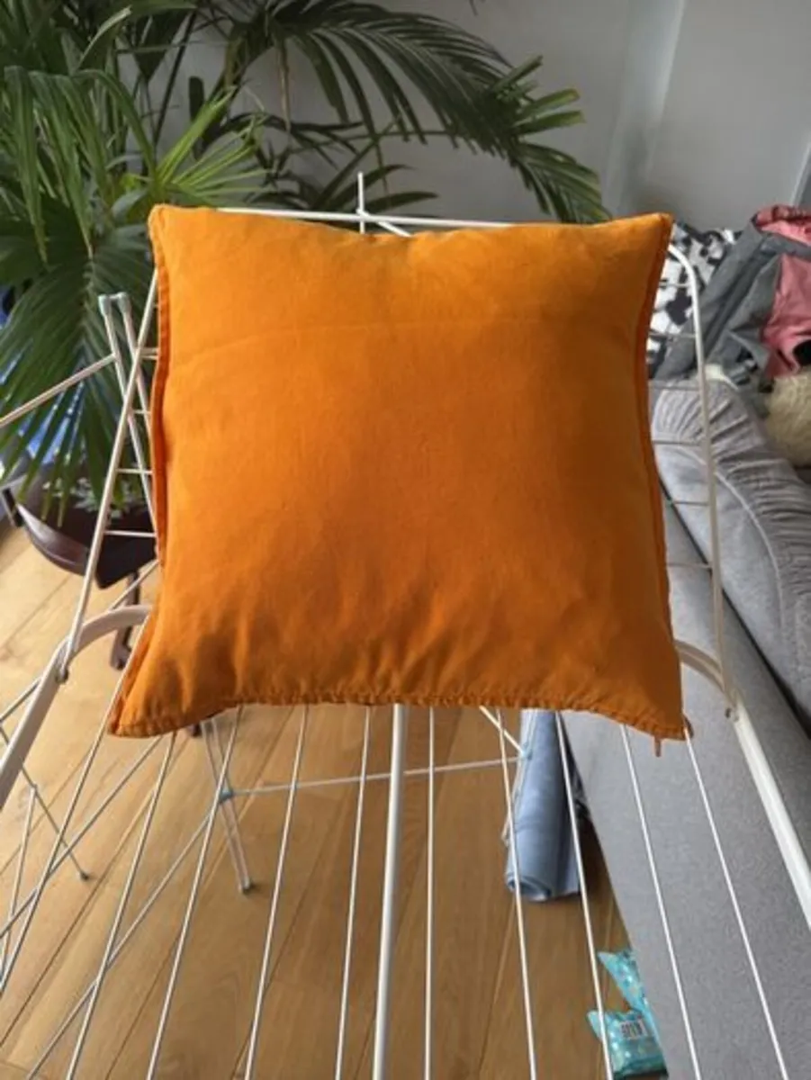 cushion cover and cushion inserts