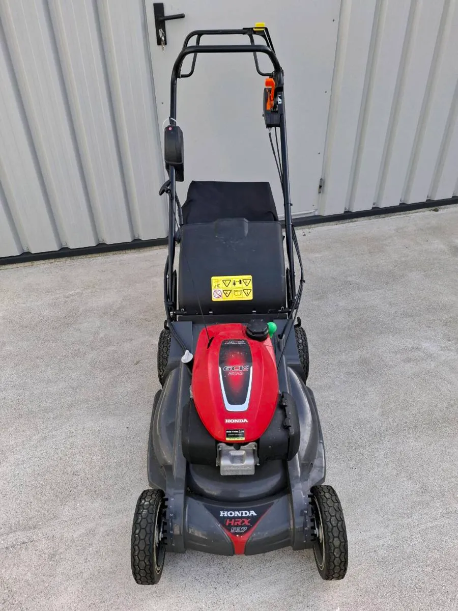 Honda keystart lawn mower - Image 1