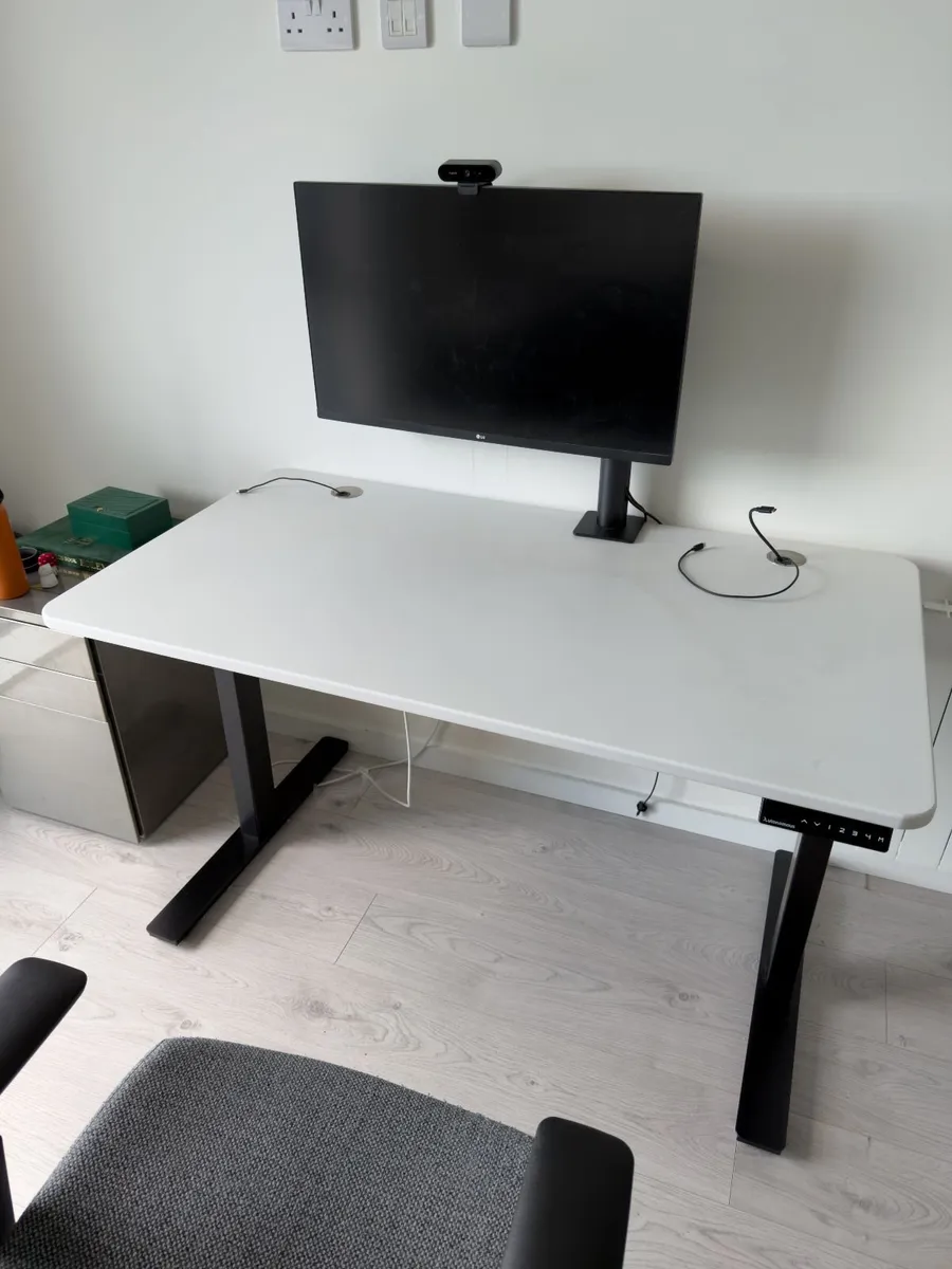 Autonomous Standing Desk - Image 2