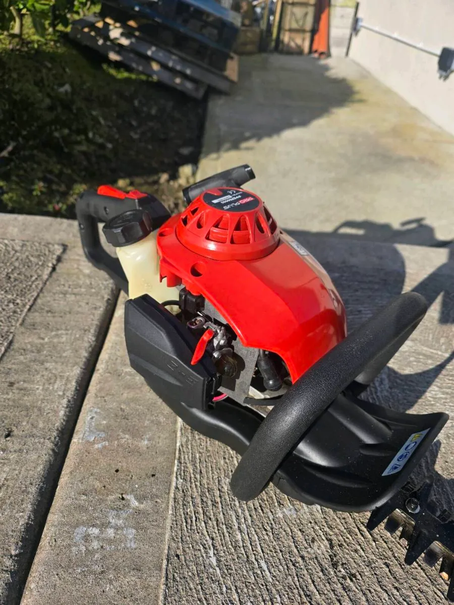 Hedge Trimmer 24 inch - Image 3