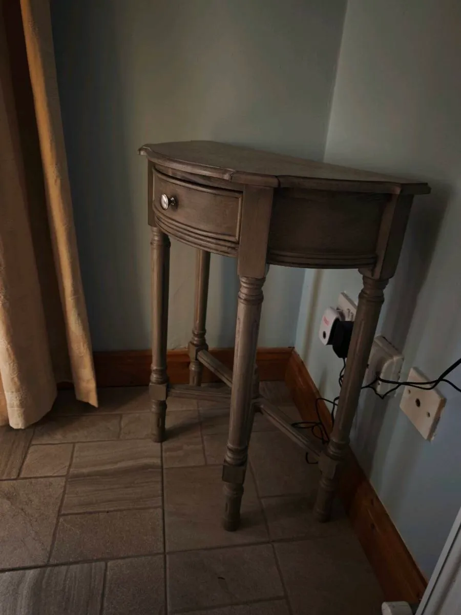 Hall Table - Image 2