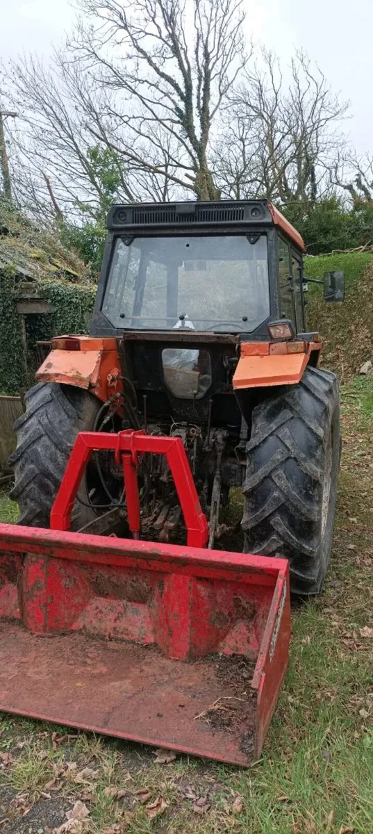 Tractor - Image 2