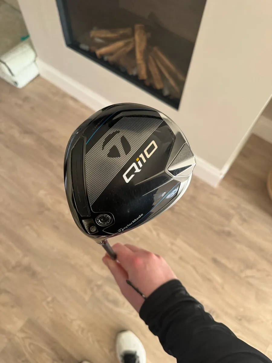 Left handed taylormade Qi10 - Image 1