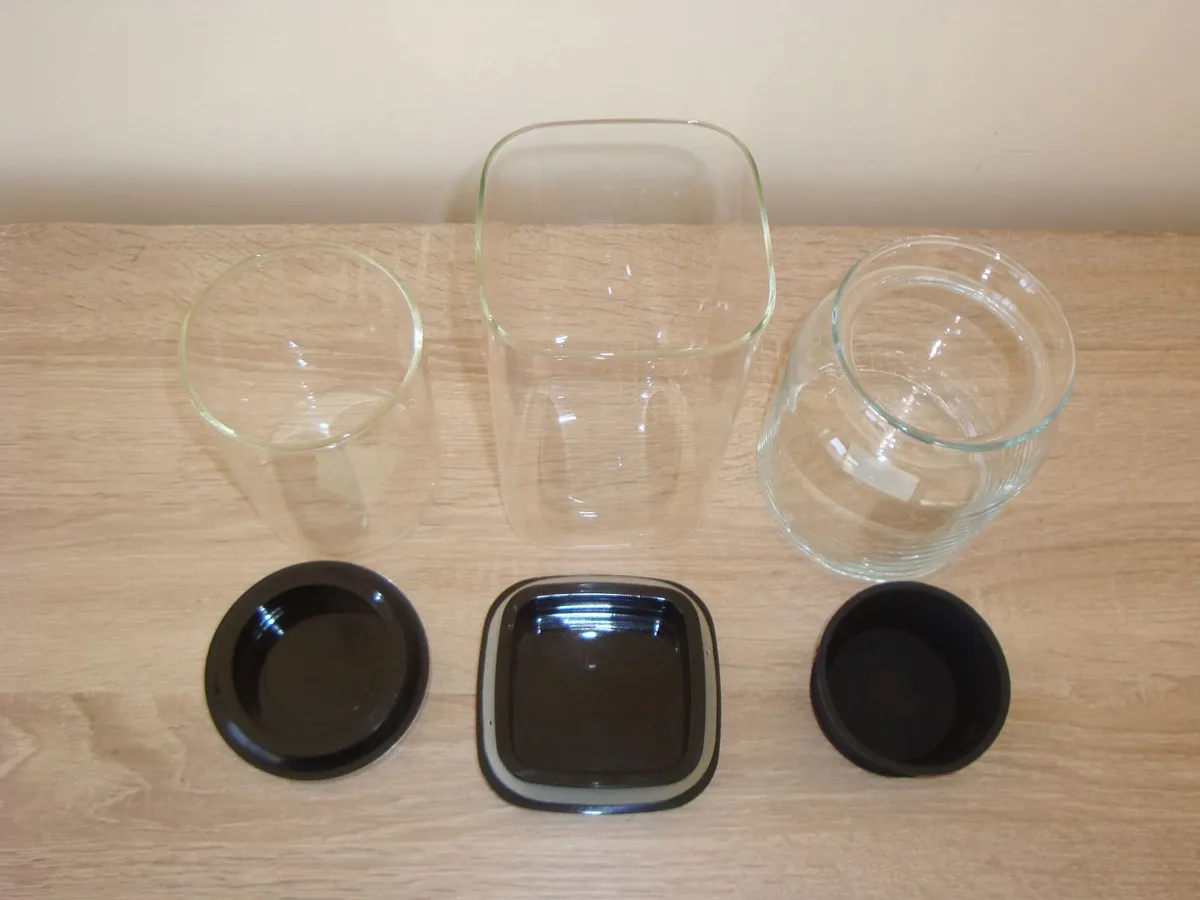 3 glass containers jars - Image 3