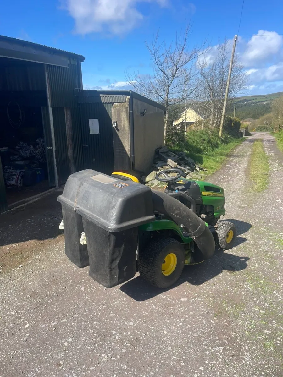 John Deere lawnmower - Image 3