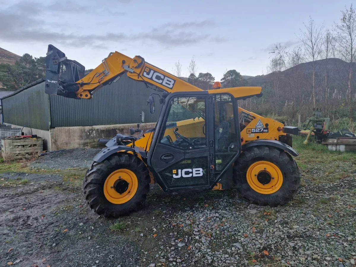 JCB 527-58 Agri Plus 2016 - Image 3