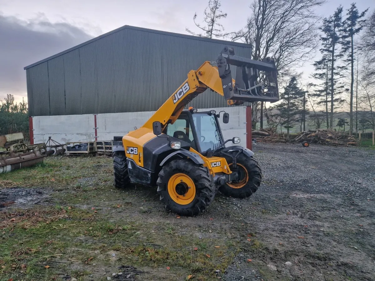 JCB 527-58 Agri Plus 2016 - Image 1