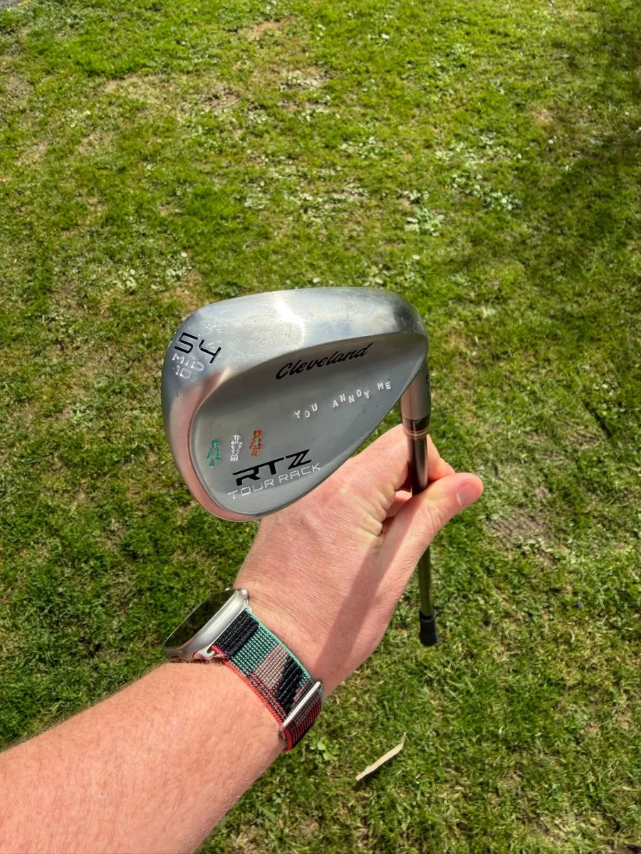 New Cleveland must see 54* wedge - Image 2