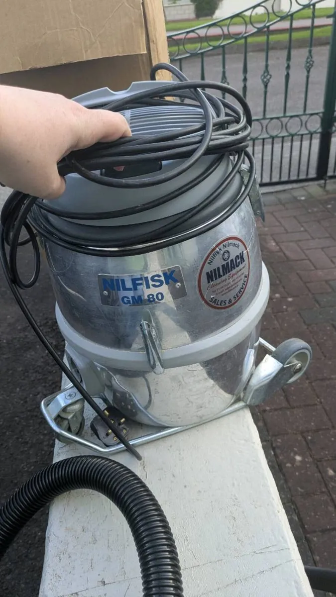 nilfisk GM80 vacuum cleaner Hoover barely used - Image 1