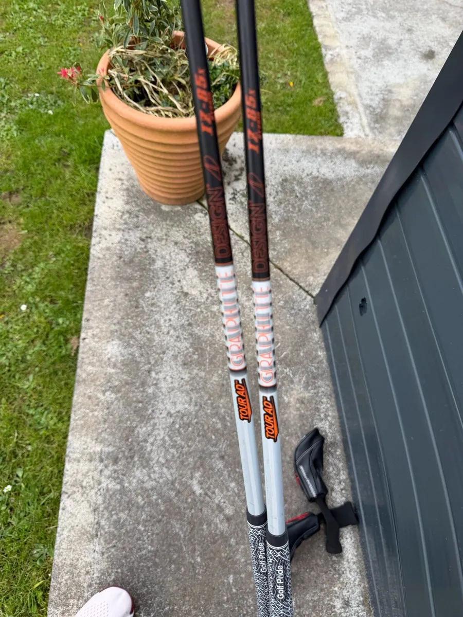 Srixon 17 / 22 Degree hybrids- top shafts - Image 2