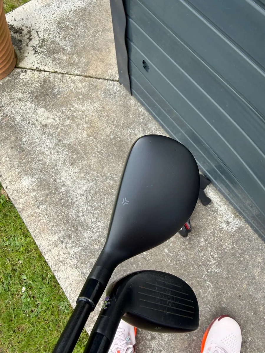 Srixon 17 / 22 Degree hybrids- top shafts - Image 3
