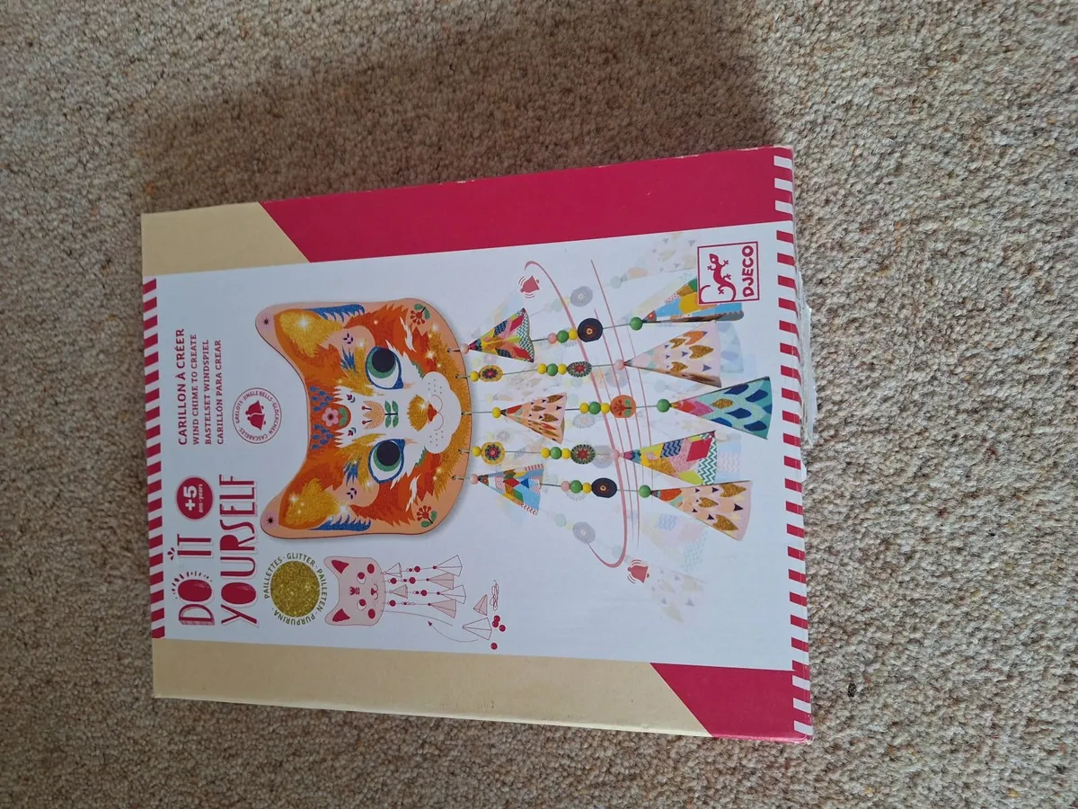 Arts and Crafts - Image 2